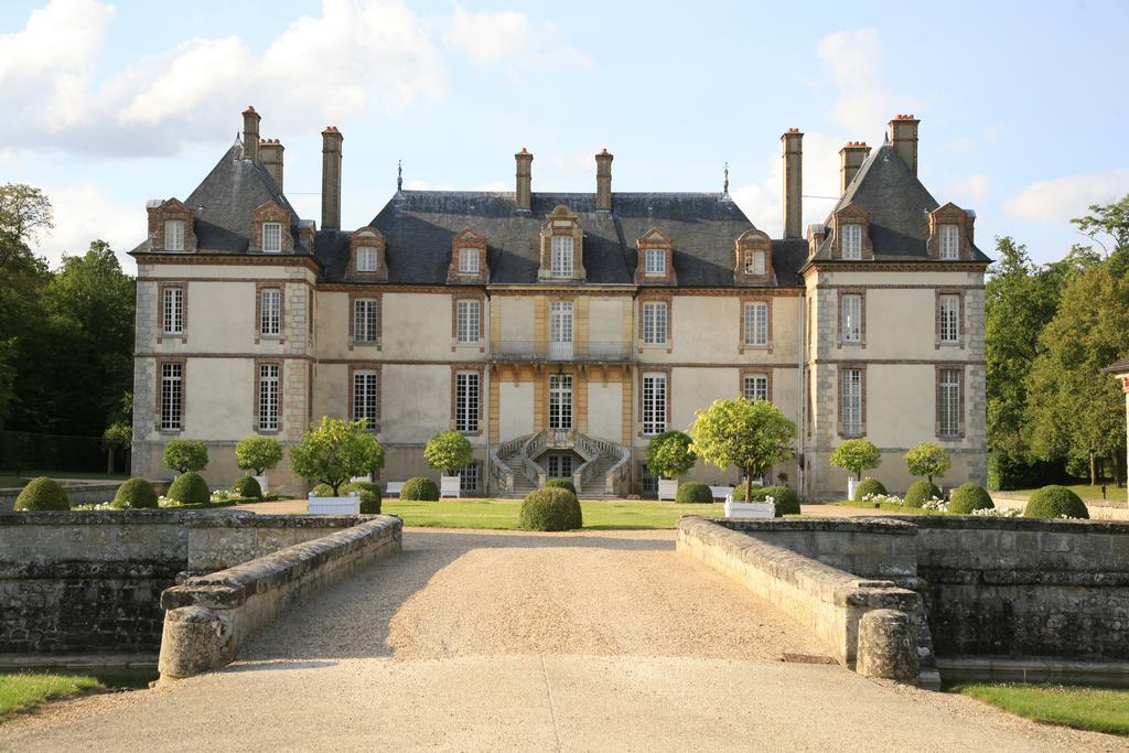 Chateau-Hotel De Bourron Экстерьер фото